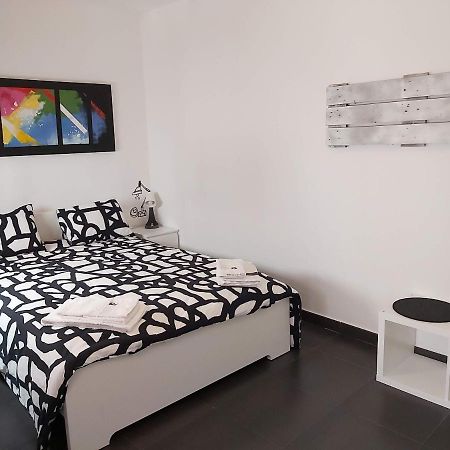 Apartamento Turismo Бадахос Екстер'єр фото